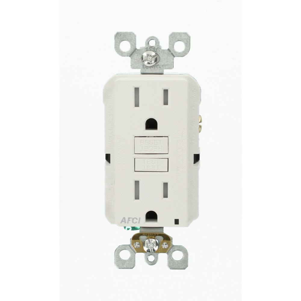 Leviton SmartlockPro 15 Amp Slim Tamper Resistant GFCI Duplex Outlet