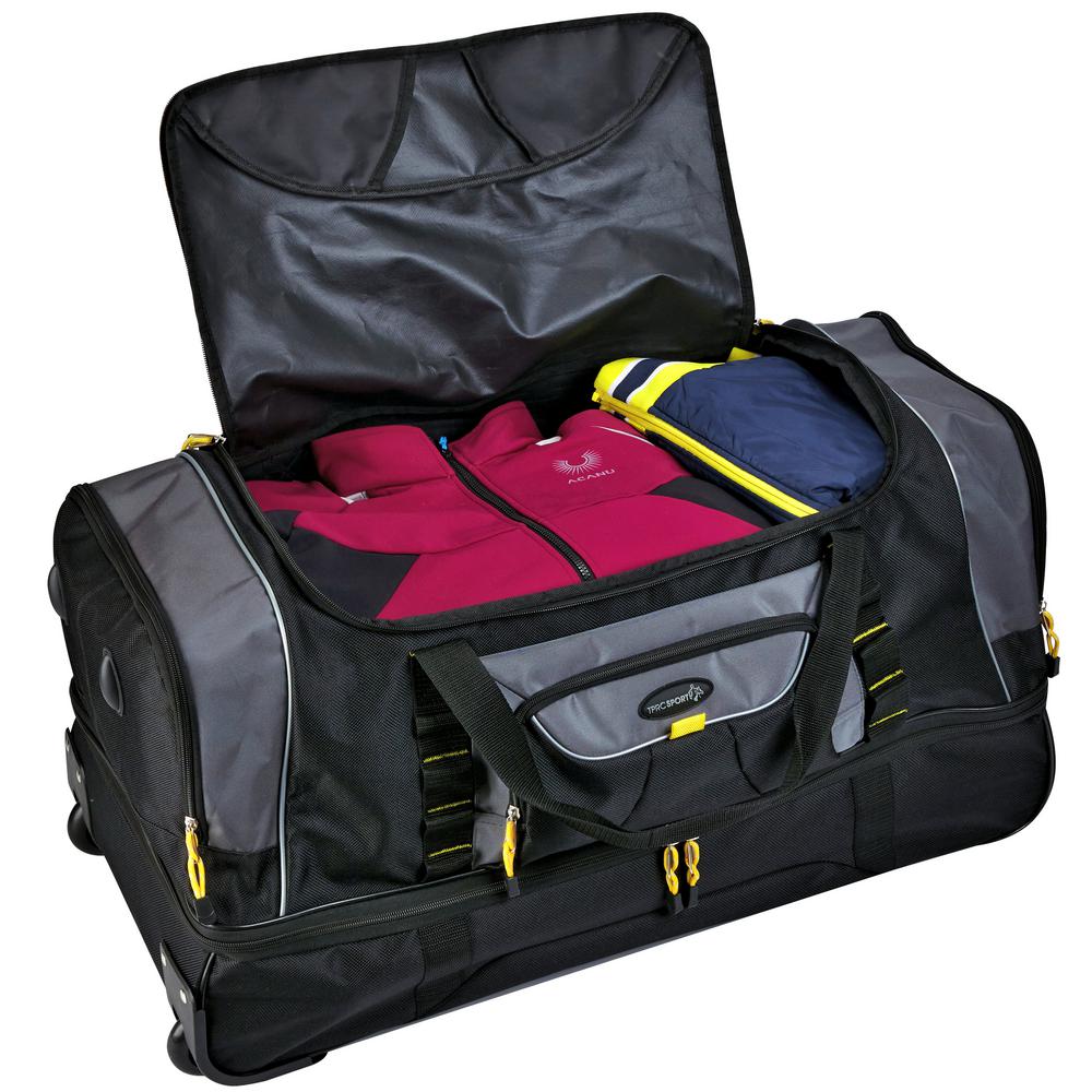 rolling duffle bag with shoe compartment