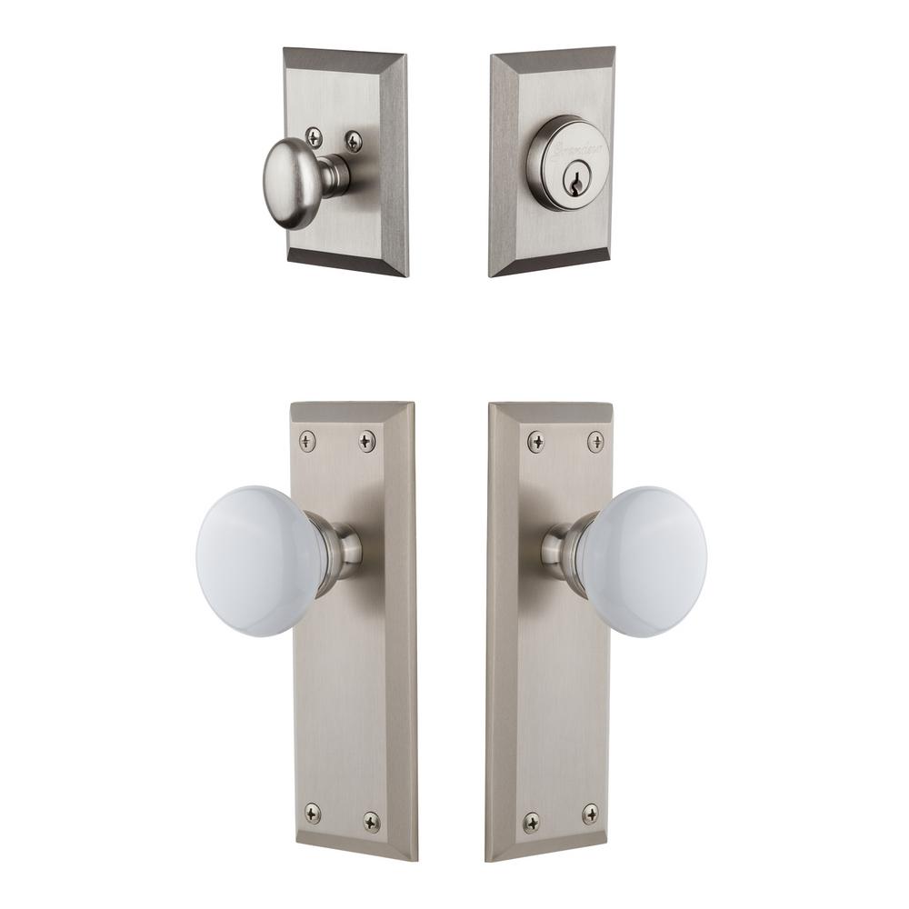 Grandeur Fifth Avenue Plate 2 3 8 In Backset Satin Nickel Hyde