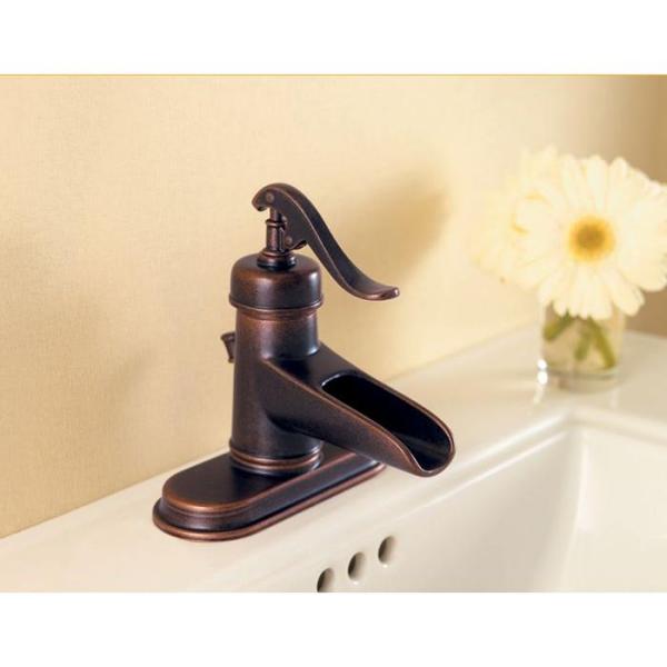 Pfister Ashfield 4 In Centerset Single Handle Bathroom Faucet In