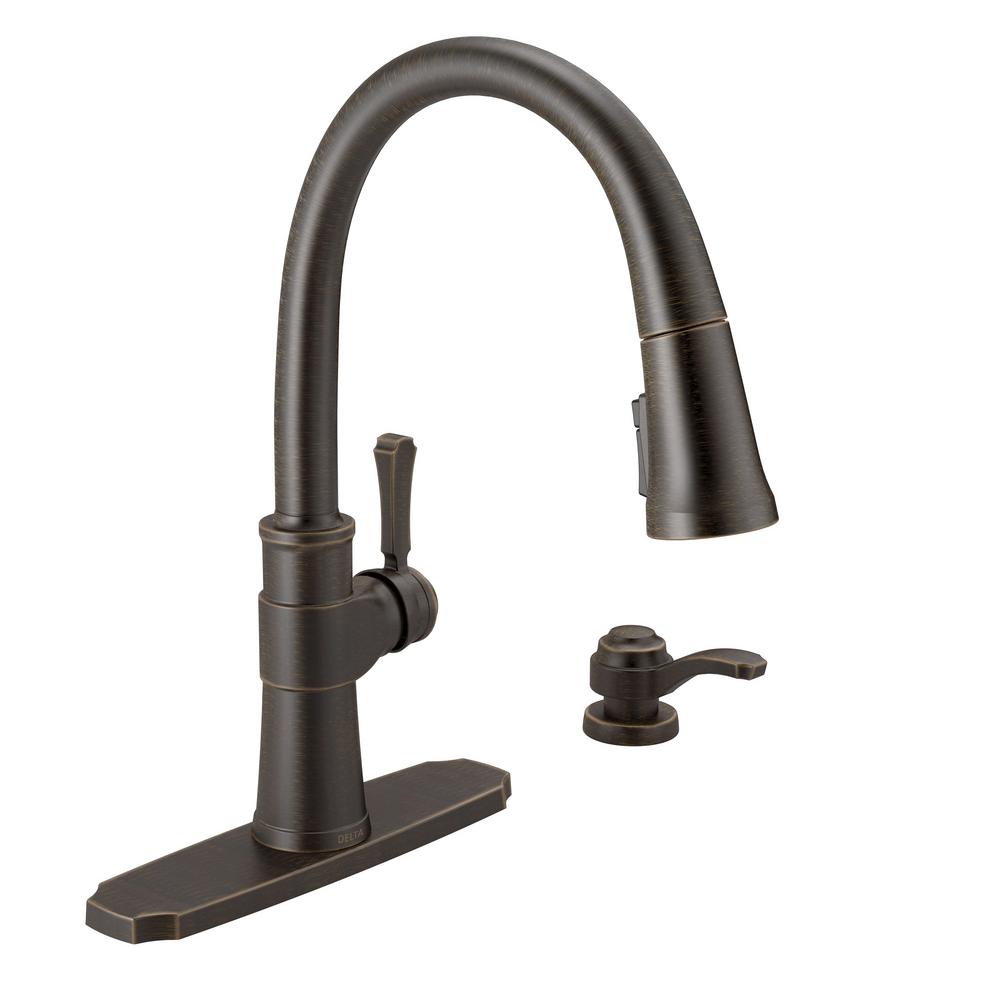 Delta Leland Single Handle Pull Down Sprayer Kitchen Faucet With